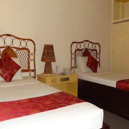 Hotel Cesario Lapu-Lapu City Bagian luar foto