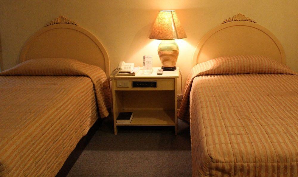 Hotel Cesario Lapu-Lapu City Bagian luar foto