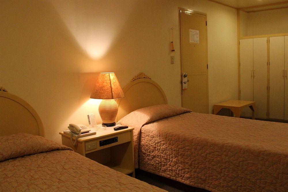 Hotel Cesario Lapu-Lapu City Bagian luar foto