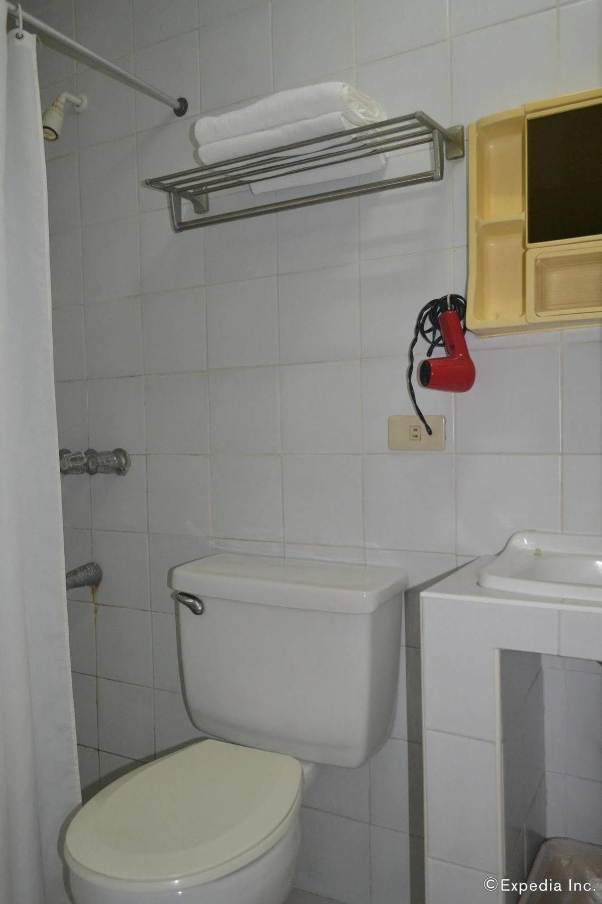Hotel Cesario Lapu-Lapu City Bagian luar foto