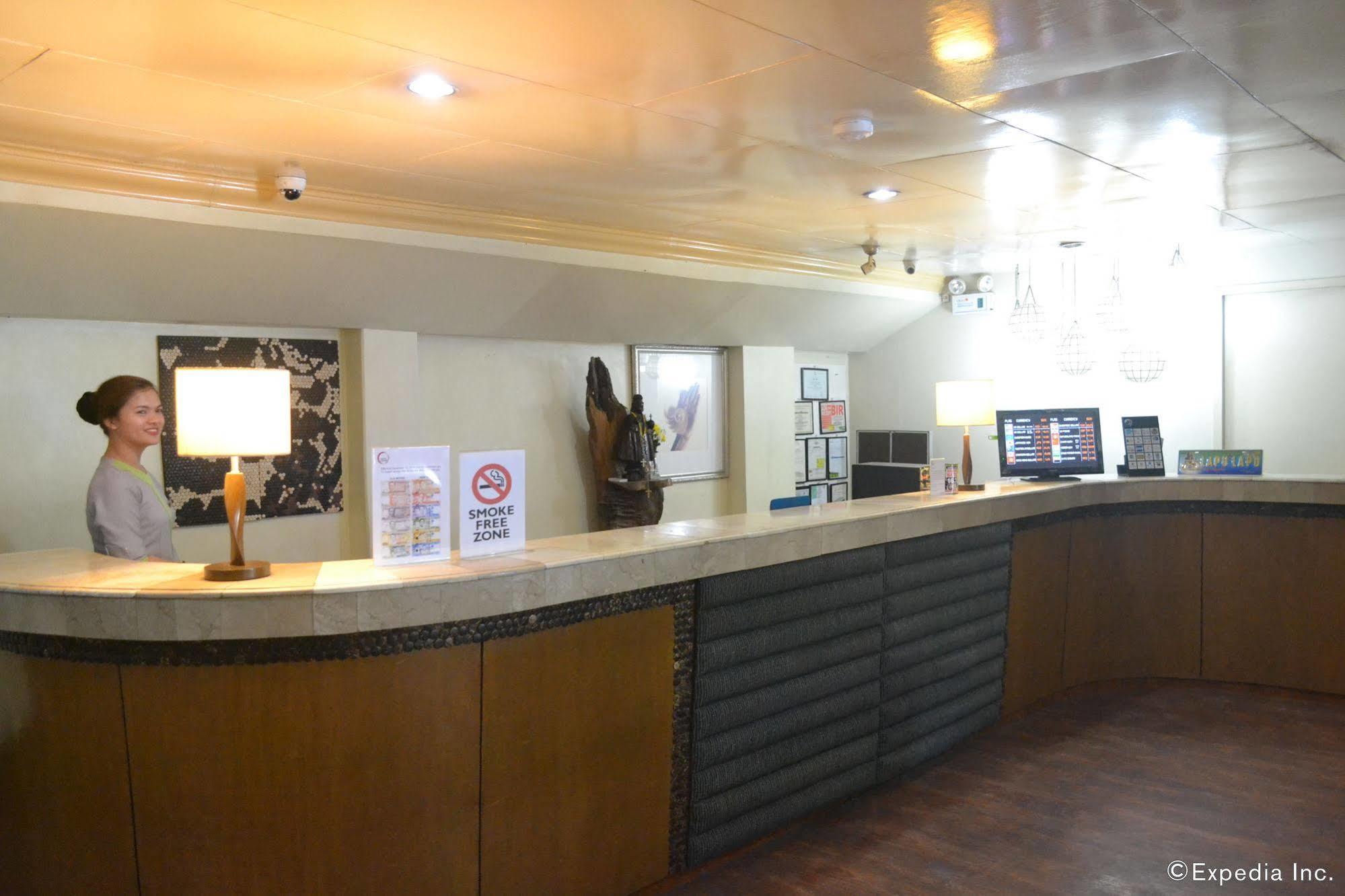 Hotel Cesario Lapu-Lapu City Bagian luar foto